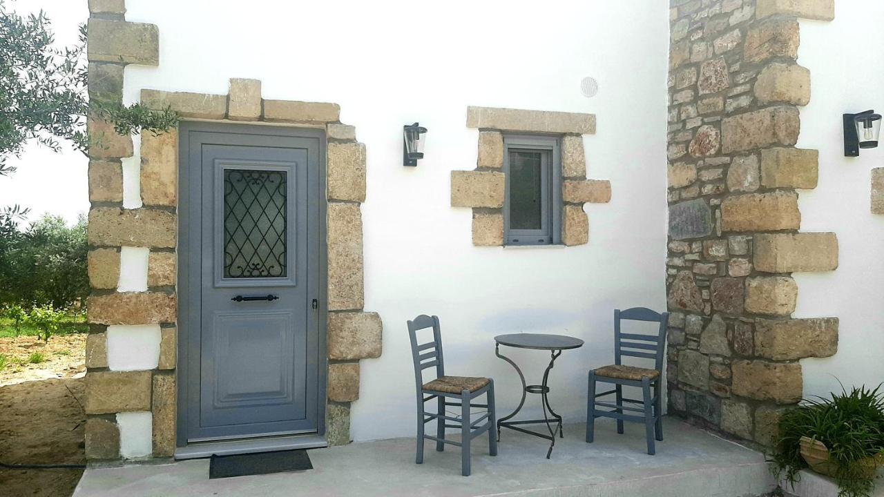 Koroni Stone House, Newly Built Studios By The Sea Экстерьер фото