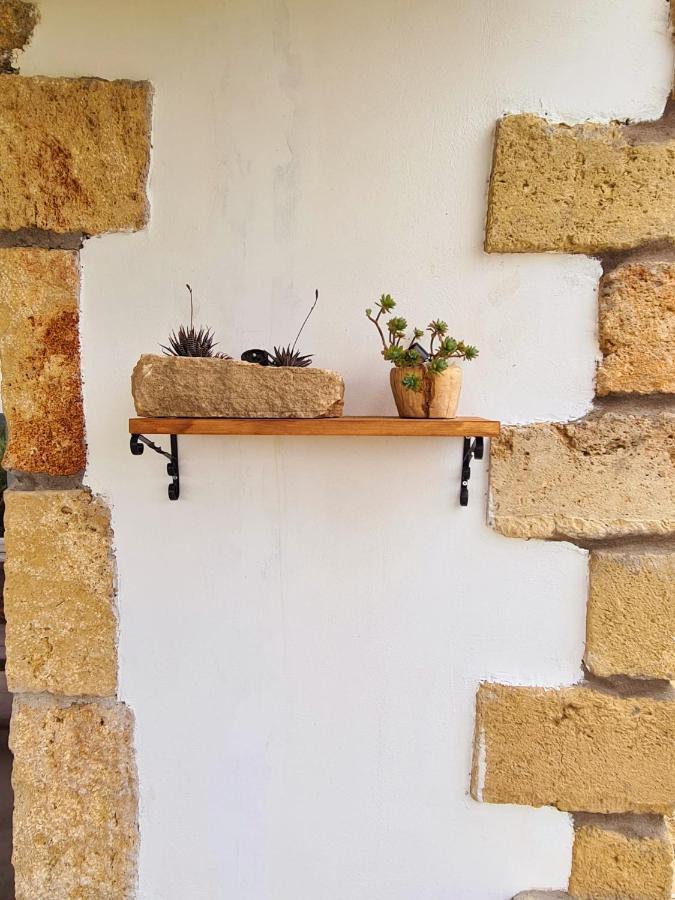 Koroni Stone House, Newly Built Studios By The Sea Экстерьер фото