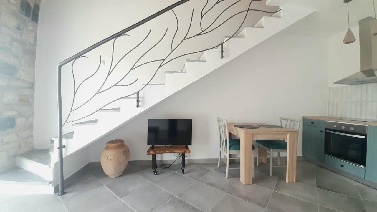 Koroni Stone House, Newly Built Studios By The Sea Экстерьер фото