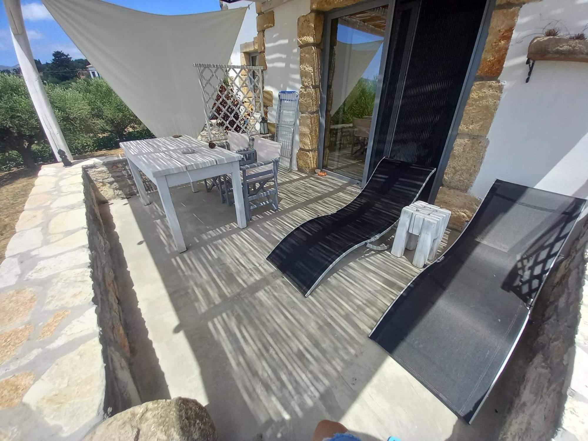 Koroni Stone House, Newly Built Studios By The Sea Экстерьер фото