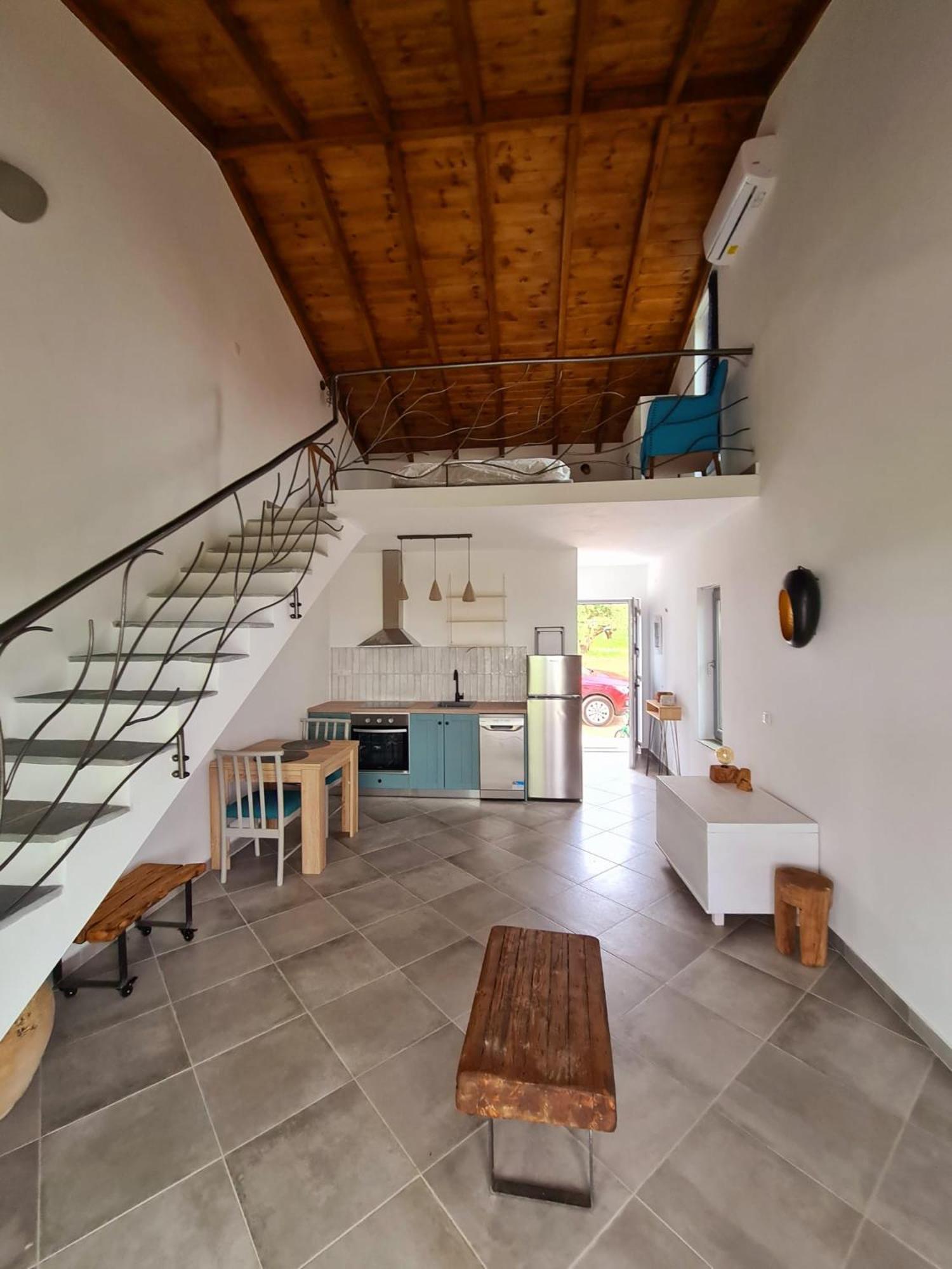 Koroni Stone House, Newly Built Studios By The Sea Номер фото